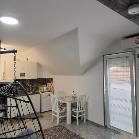 Ivanovic Center * Баина-Башта